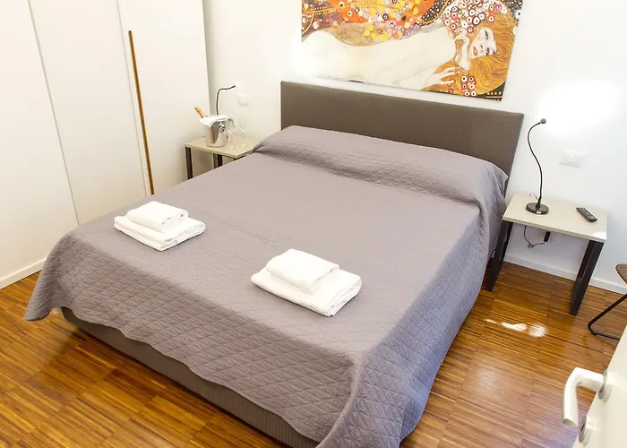 Terrazza Di Svevia 切法卢