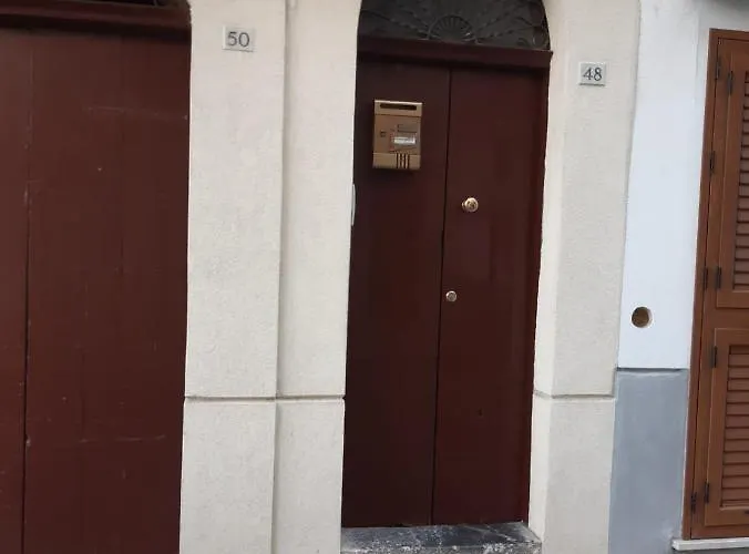 Terrazza Di Svevia 公寓 切法卢